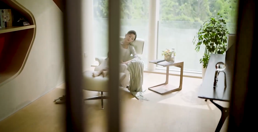 你好我们还有场恋爱没谈手机版1